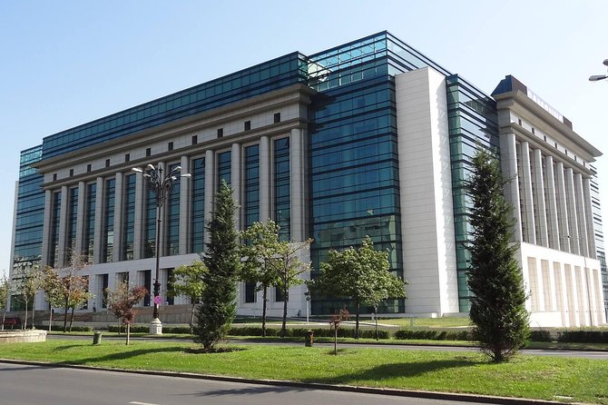 Bucharest City Tour & Traditional Home-made Cooking Experience - Pickup Points & Details