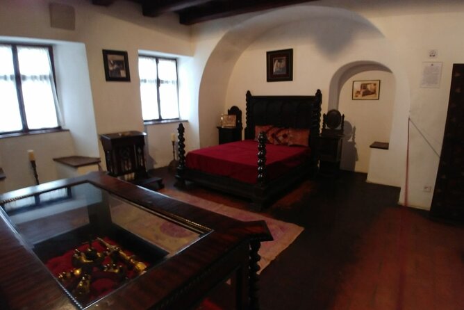 Day Tour From Craiova to Transylvania, Draculas Castle - Group Size and Pricing