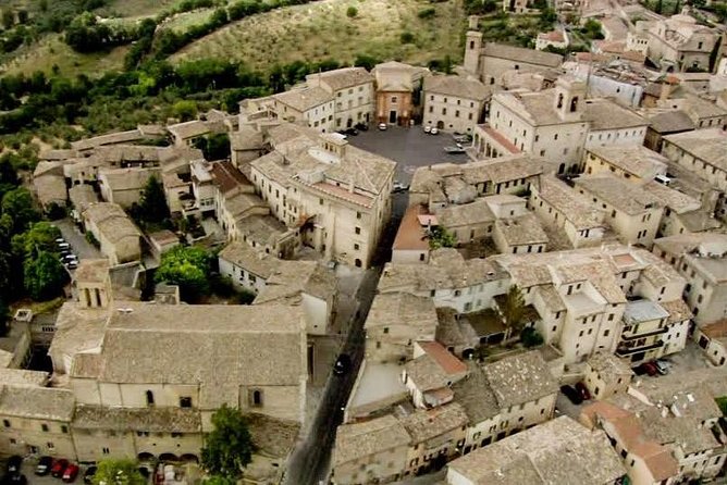 Day Trip: Todi And Montefalco Private Tour + Lunch + Wine Tour With Tasting - Transportation