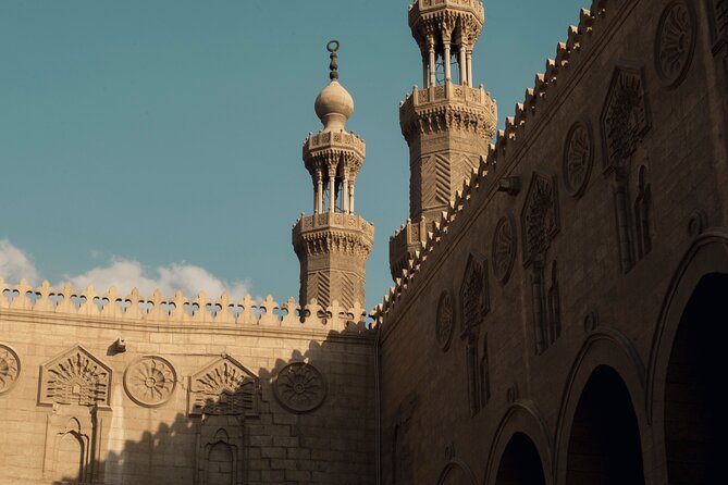 El-Moez Street and Khan Khalili Bazaar - Culinary Delights in the Area