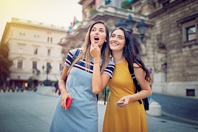 Enchanting Český Krumlov Walking Tour: Echoes of the Past - Local Guide Insights
