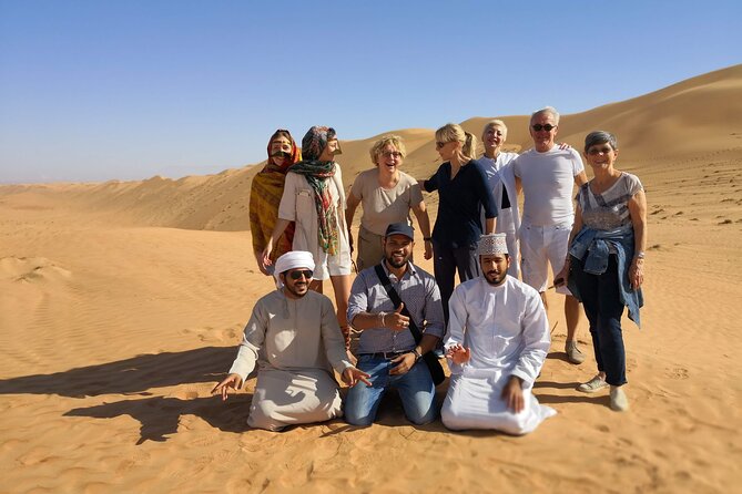 Full-Day Desert Safari Jeep Tour in Ash Sharqiyah Governorate - Meeting and Pickup Details