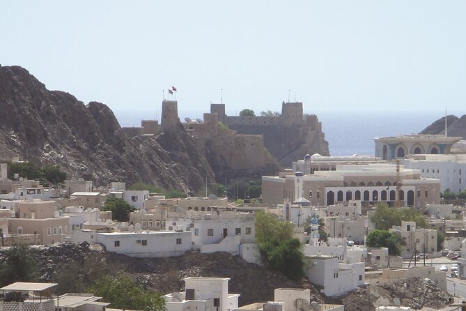 Full-Day Grand Canyon and Nizwa Tour by 4x4 - Additional Tips