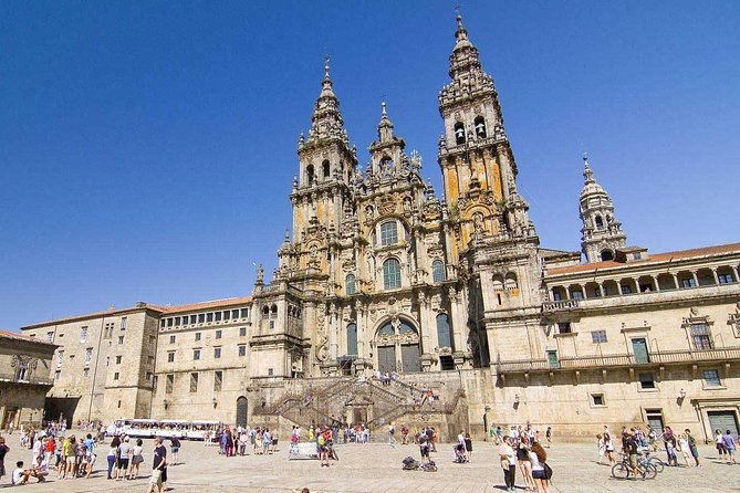 Full-Day Private Tour: Historic Santiago De Compostela From Lisbon - Meeting and Pickup Details