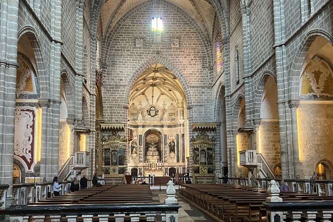 Full-day Trip in Evora, Winery & Cork Factory Private Transport - Cork Factory Experience