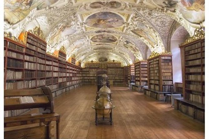 Getting to Know Prague 4 Hrs - Must-See Attractions