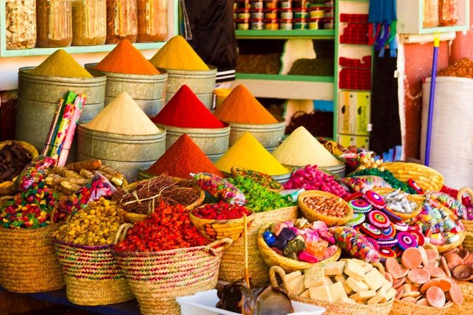 Highlights of Marrakech and Medina Shopping Tour - Cultural Experiences