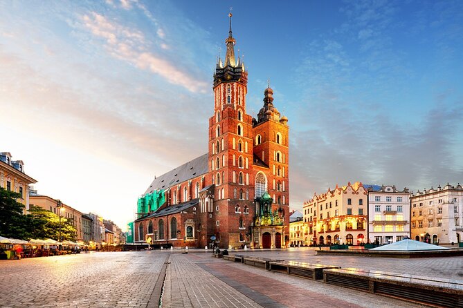 Krakow: Guided 2-hour Old Town Walking Tour - Additional Info