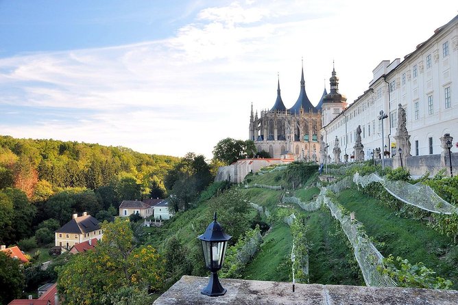 Kutná Hora & Bone Church Private Day Trip With Tereza - Bone Church Experience