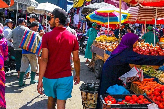 Local Experience on Foot in Casablanca - Tour Details