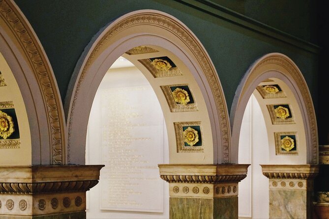 London: National Gallery Audio Tour With Pre-Booked Free Ticket - Meeting Point Details