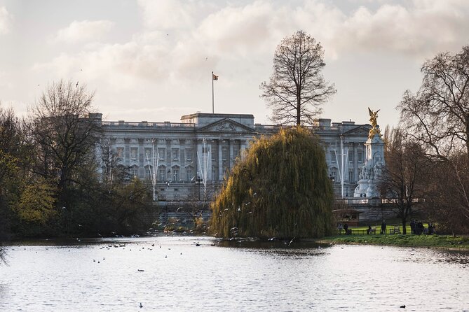 Londons Hidden Gems Self Guided City Tour - Meeting Point