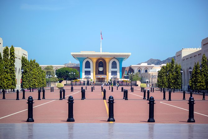 Muscat City Tour Half Day - Private Guided Tour With Omani Guide - Tour Highlights