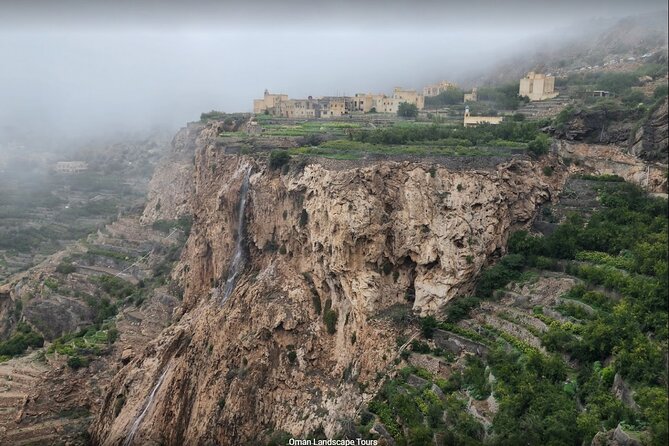 Nizwa Fort-Nizwa Souq-Birkat Al Mouz-Jebel Akhdar - Private Full Day Tour - Expectations and Restrictions