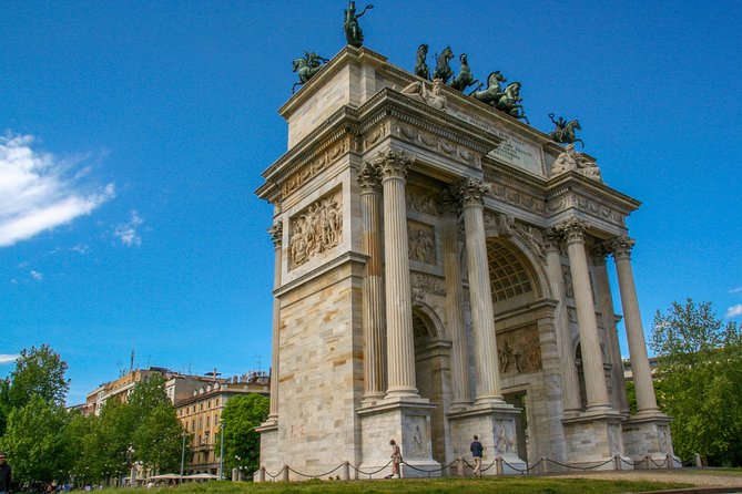 Private Arrival or Departure Transfer in Milan (Hotel or Airport Pick-Up) - Directions