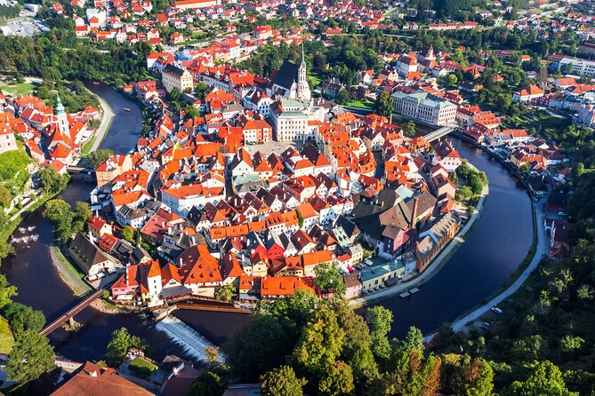 Private Day Trip From Prague to ČEský Krumlov - Special Offer Details