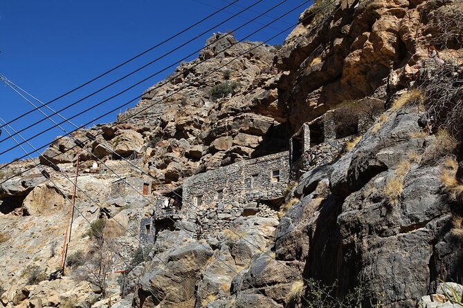 Private Full Day Birkat Al Mouz and Al Suwara Village Tour - The Sum Up
