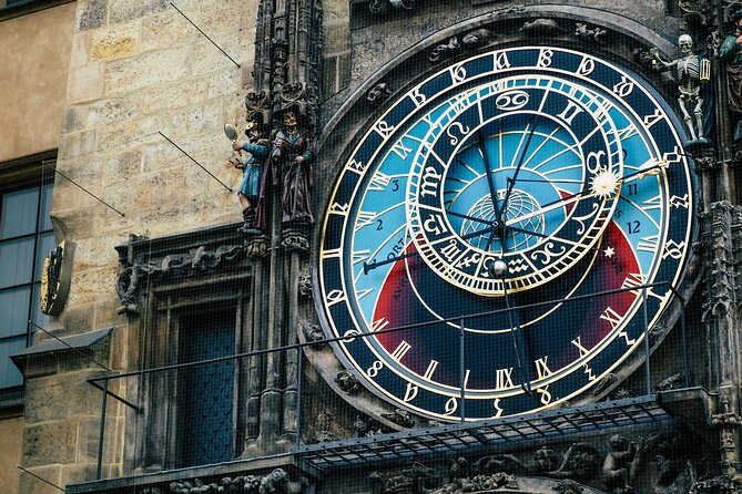 Private Guided Day Tour From Vienna to Prague - The Sum Up