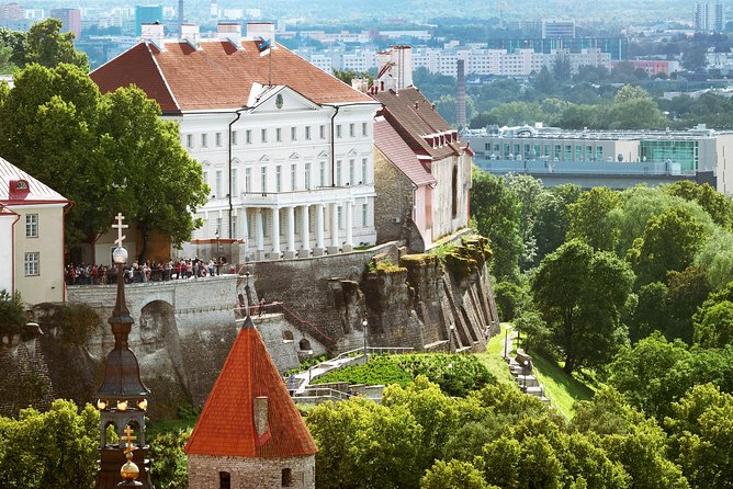Private Medieval Tallinn Tour With Kadriorg-Pirita Seashore - Frequently Asked Questions