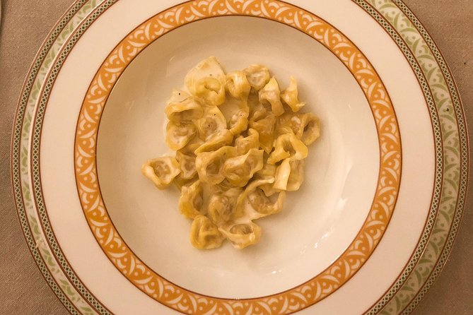 Private Pasta Making Class With a Michelin Star Chef Near Modena - Meeting and Pickup