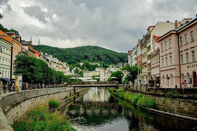 Private Photo Session With a Local Photographer in Karlovy Vary - Good To Know