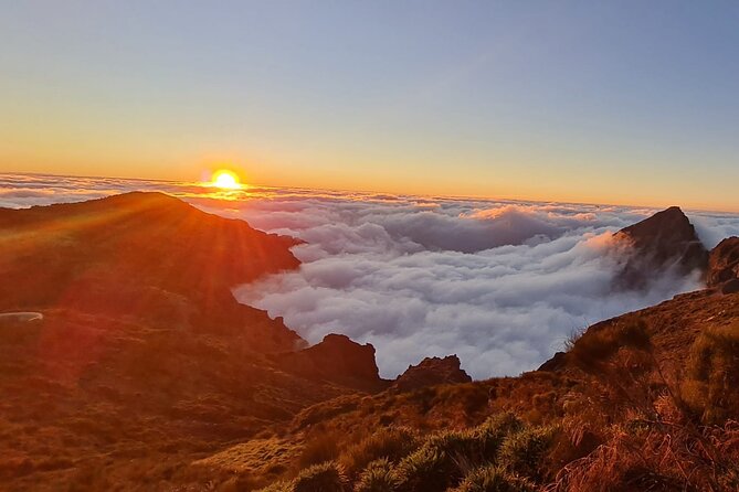 Private Sunrise Tour at Pico Do Arieiro With Breakfast Included - Booking Information