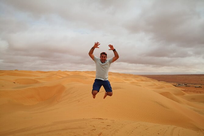Private Transfer From Muscat to Wahiba Sand Desert by 4WD Vehicle - Frequently Asked Questions