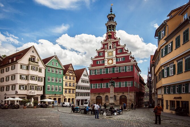 Private Transfer: Stuttgart Airport STR to Stuttgart by MB Sedan - Service Details