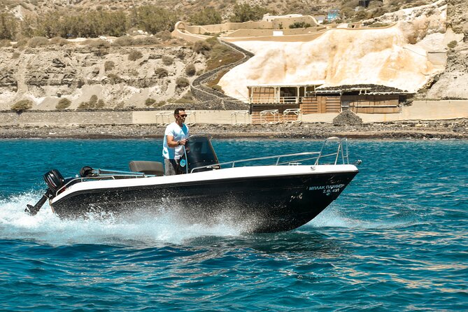 Rent a Boat With 30/50hp Engine in Santorini Without a License - Booking Guarantee and Flexibility