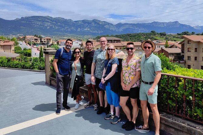 Rioja Boutique Wineries Tour With Lunch, SS - Meet Your Guide