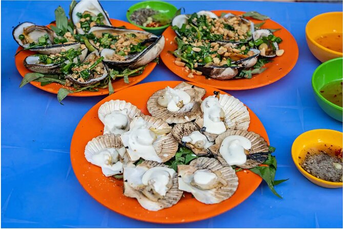 Saigon After Dark With Seafood, Beer & Live Music Bar
