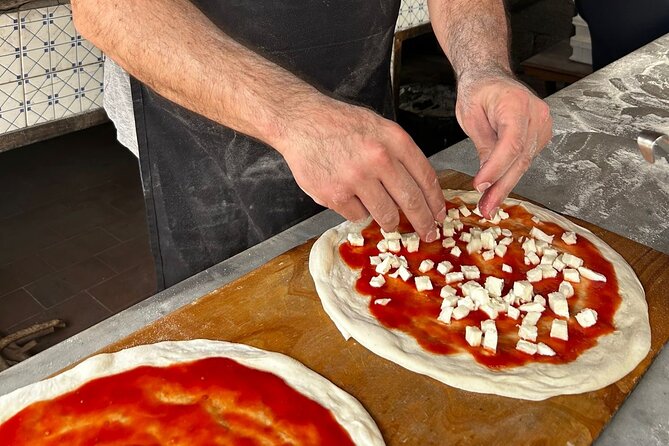 Sorrento Pizza Making Class With Local Pizzaiolo Hands on 100% - Directions and Booking