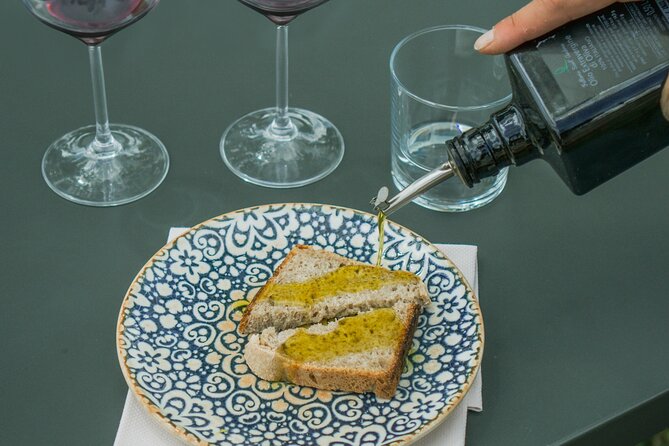 Tasting of Vernaccia, Chianti and Extra Virgin Olive Oil - Frequently Asked Questions