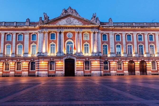 Toulouse Scavenger Hunt and Best Landmarks Self Guided Tour - Tour The Sum Up