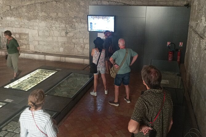 Tour to Avignon, Orange and Pont Du Gard - Meeting Point and End Point