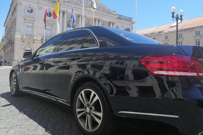 Transfer to Porto From Lisbon With Stop in Fátima or Coimbra (1hour) - Pickup Details