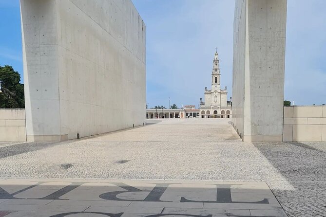 Visit Fátima and Óbidos From Lisbon Full Day - Directions and Logistics