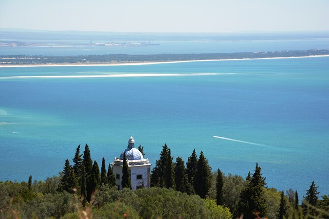 Wine Tour in Azeitão and Setúbal With Arrábida Beaches - Relaxing at Arrábida Beaches