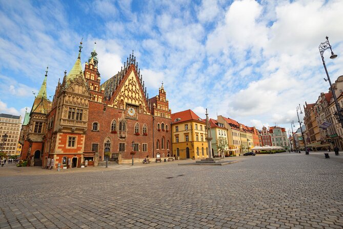 Wroclaw Jewish History Tour With Synagogue and Cemetery - Synagogue Closure Updates