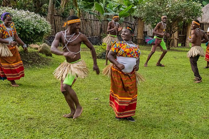 16-Day Photo Tour to Uganda and Tanzania