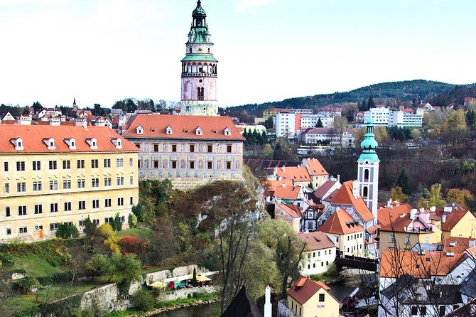 2- Private Day Tour to Cesky Krumlov, Hallstatt and Salzburg From Prague - Accessibility and Logistics