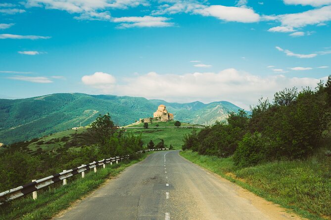 4D Thrilling Georgian Tour: Bewitching Flora & Fauna, Wildlife & Adventure