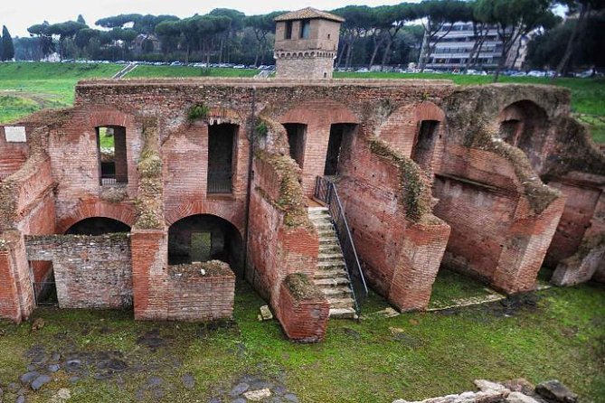7 Wonders of Ancient Rome With Driver Private Shore Excursion for Cruisers - Meeting and Pickup Details