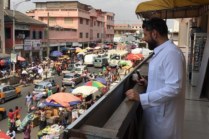 Accra City Tour, Explore the History, and Local Flavours.
