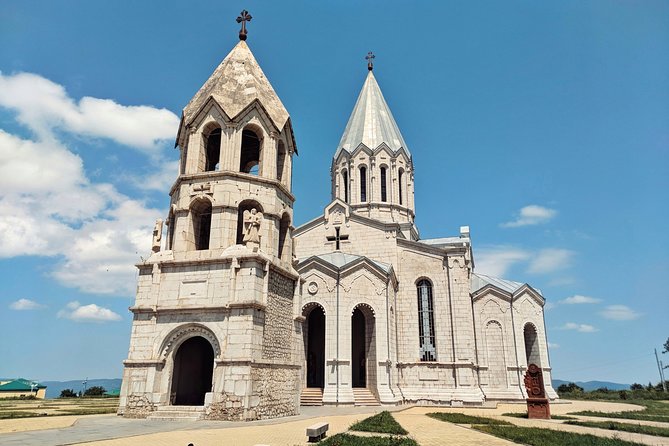 Airport Transfer: Yerevan to Yerevan Airport EVN by Luxury Van - Pricing and Reservation