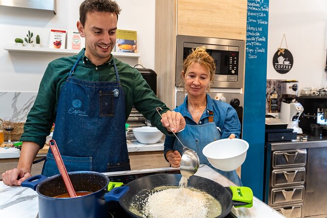 Authentic Paella and Sangria Workshop in Alcudia - Booking and Directions
