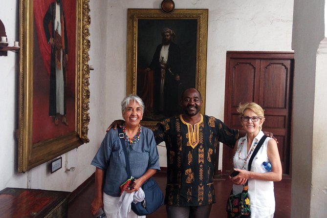 Dar Es Salaam City Tour and Beach Leisure - 9 Hours - Traditional Tanzanian Lunch