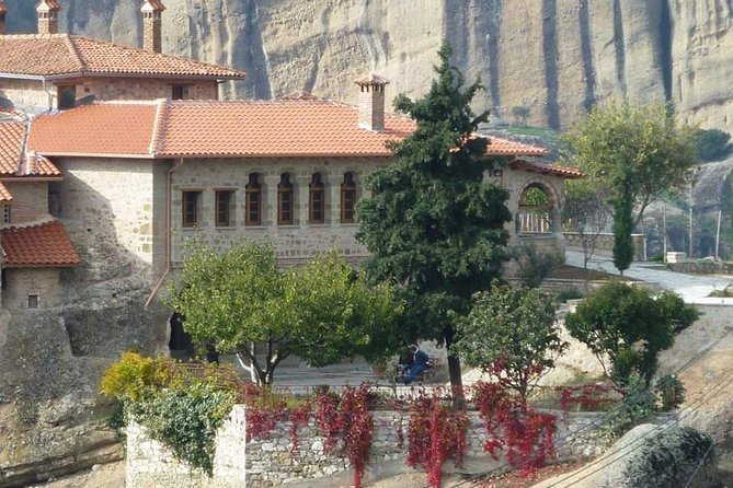 Day Transfer To Meteora Monasteries - Tour Highlights
