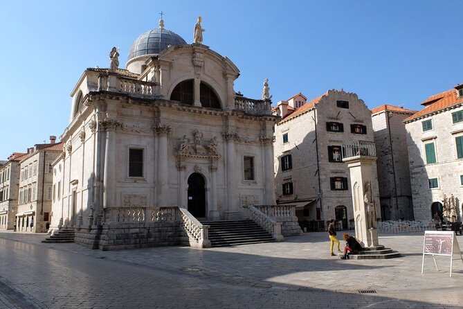 Dubrovnik Airport Transfers: Dubrovnik Airport DBV to Dubrovnik in Business Car - The Sum Up