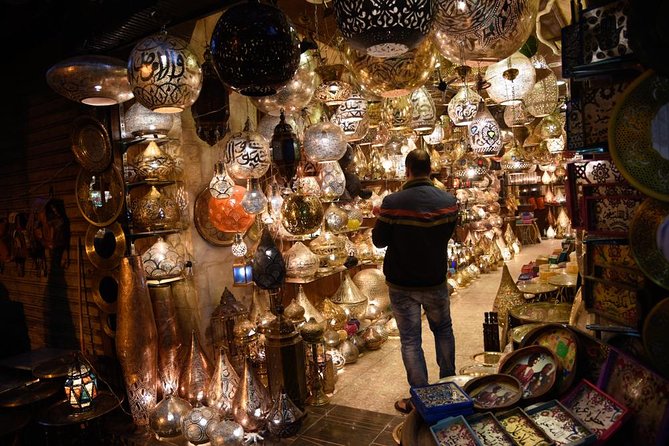 El-Moez Street Night Walking Tour